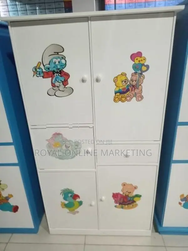 baby cupboard (A-3)