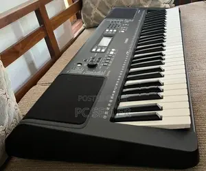 Yamaha E363 Keyboard
