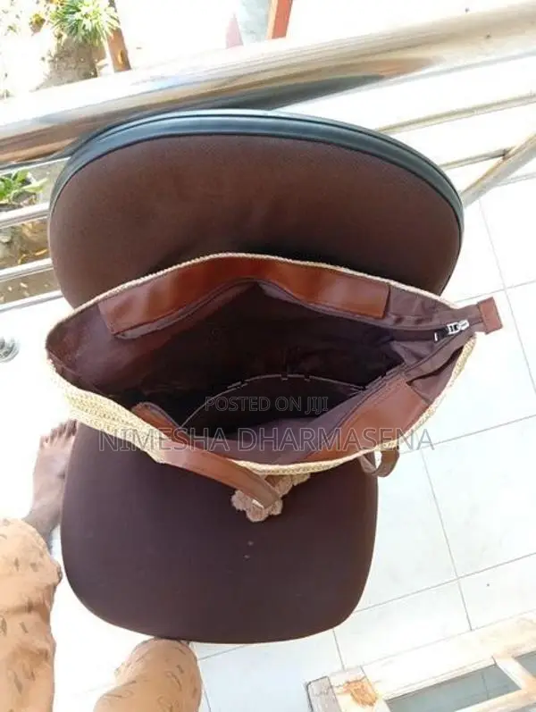 Ladies Fashion Hand Bag