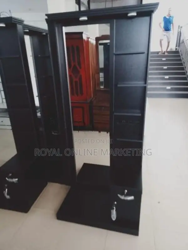 Dressing Table (d-5)
