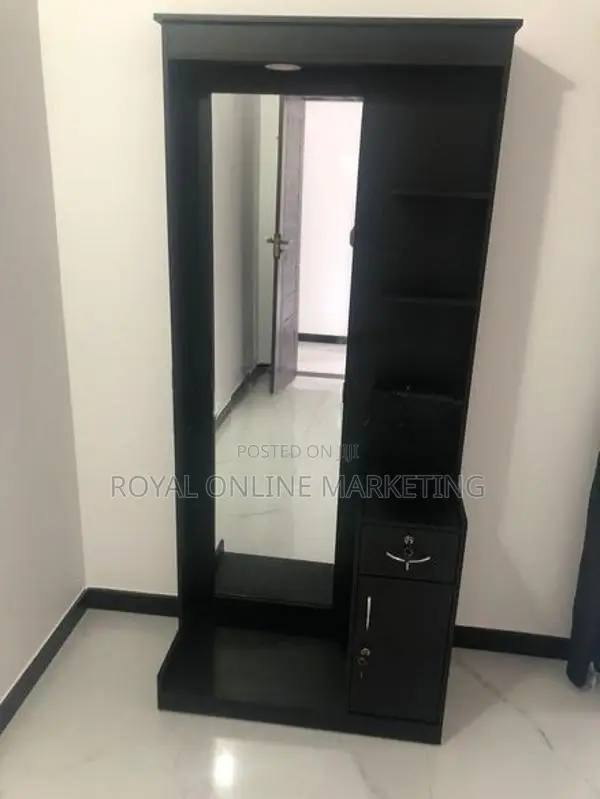 Dressing Table (d-5)