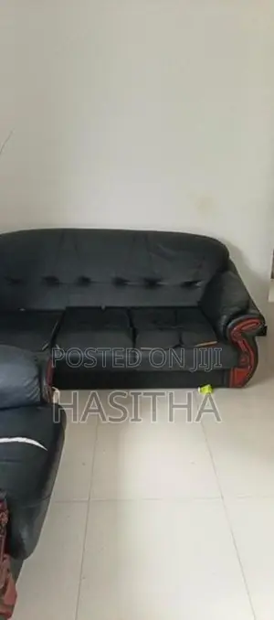 Damro Sofa Set