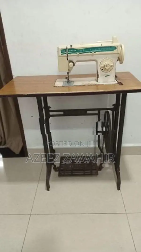 Singer Zigzag Sewing Machine
