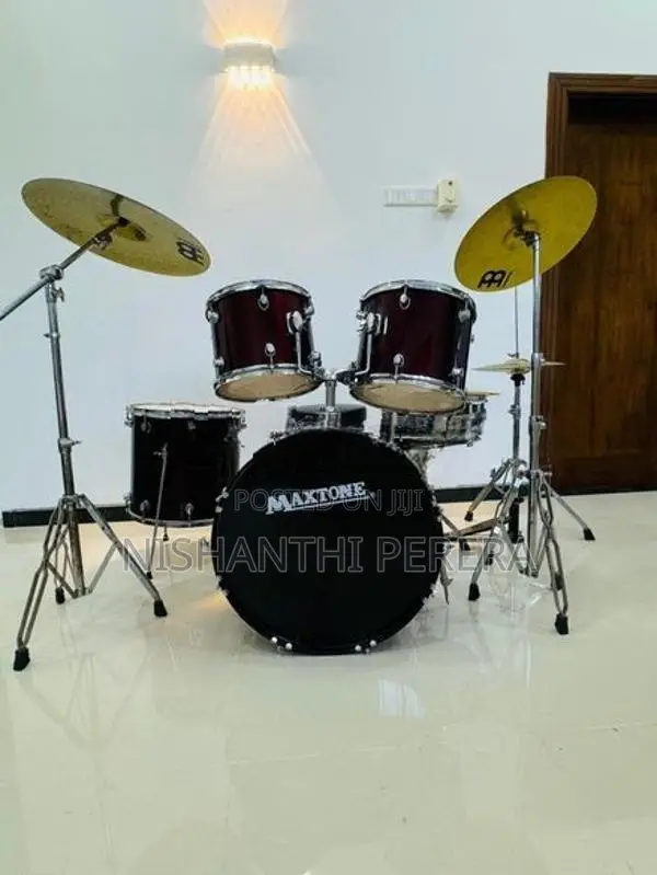 Maxtone 5 Piece Drum Set