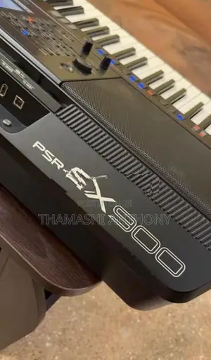 Yamaha PSR - SX900
