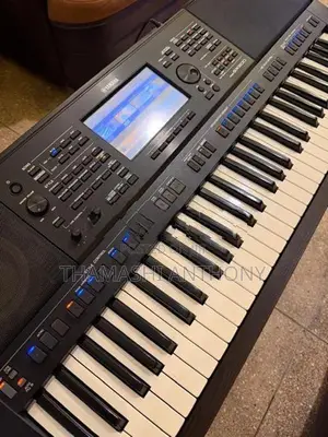 Yamaha PSR - SX900