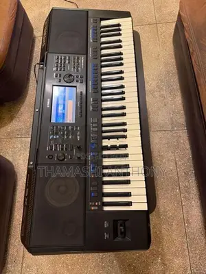 Yamaha PSR - SX900