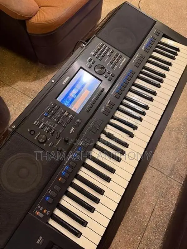 Yamaha PSR - SX900