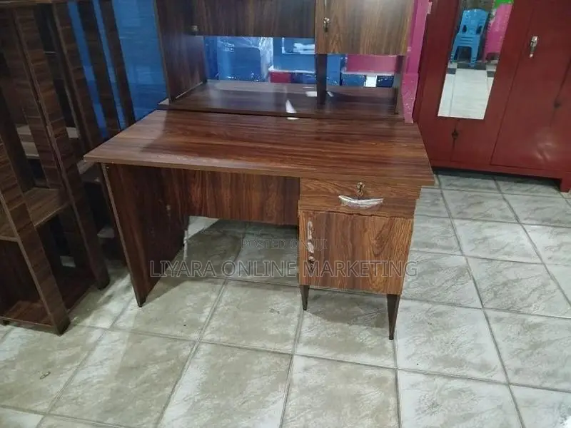 NEW MELAMINE WRITING TABLE 4/2