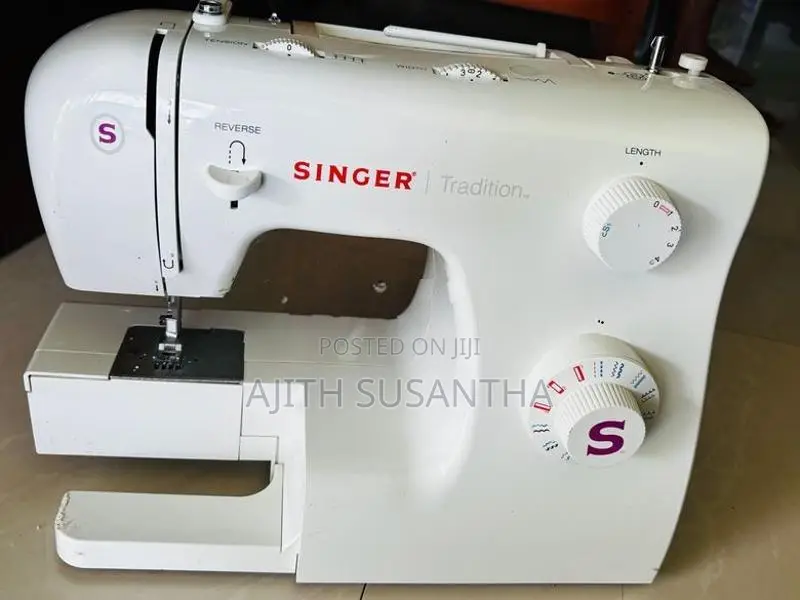 Singer Sewing Machine 2263