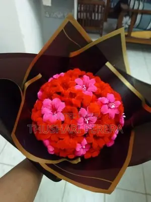 Gift Items/ Flower Bouquets