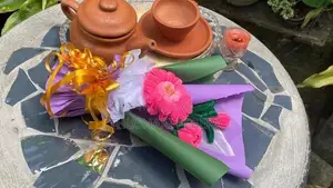 Gift Items/Flower Decor