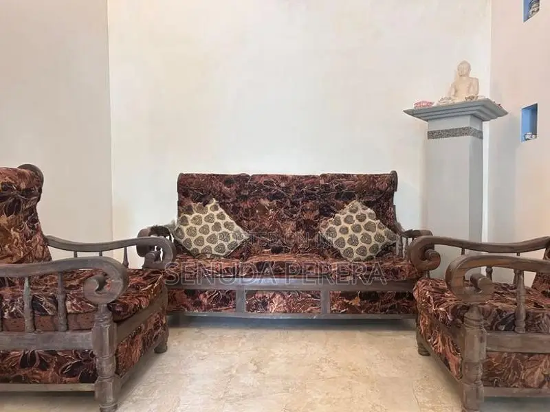 Classic 3-Piece Wooden Sofa Set – Cushions Included