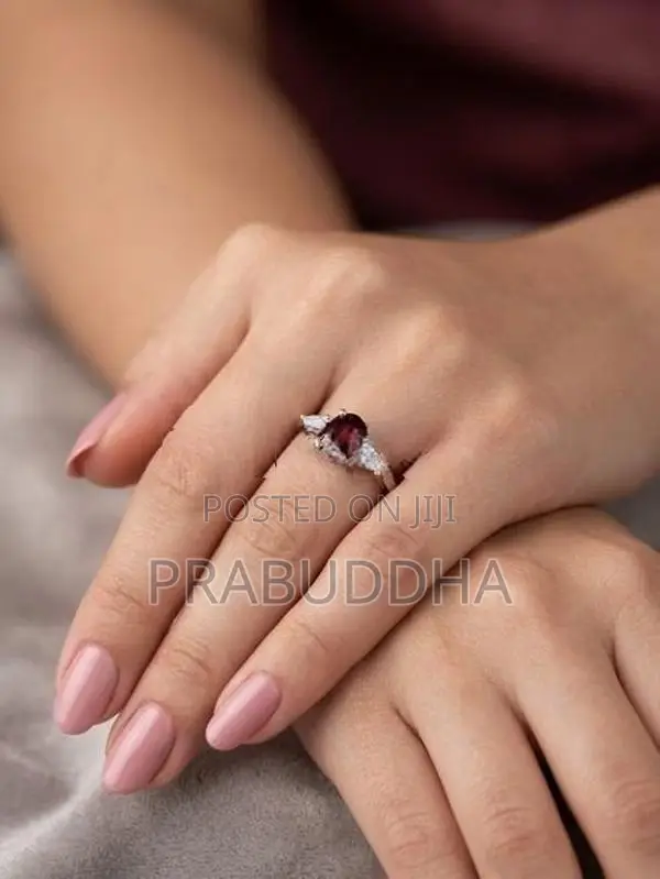 Silver Ladies Ring