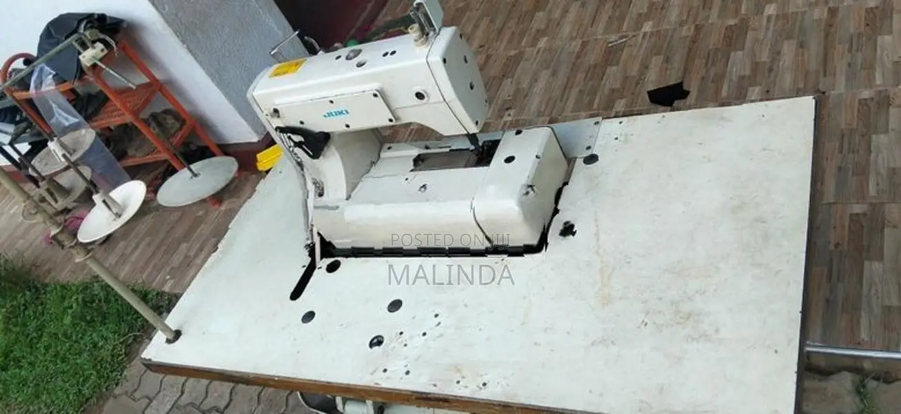 Flat Lock Machine