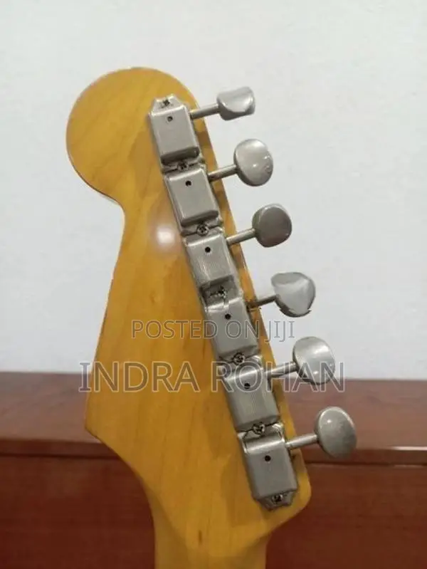 Fender ST62