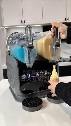 Brand New Ice Cream / Drink Frozen Machine