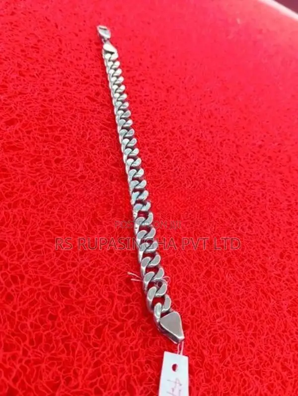Silver Bracelet 56G 200MG