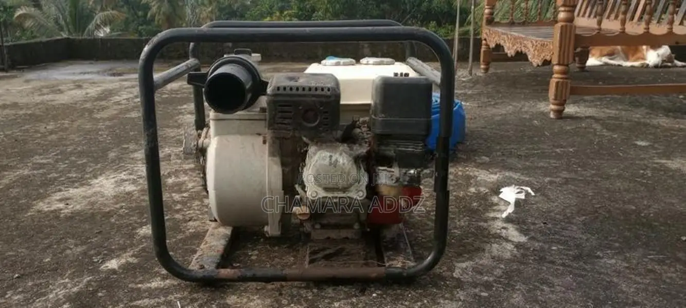 අගල් 3 වතුර පොම්පයක්