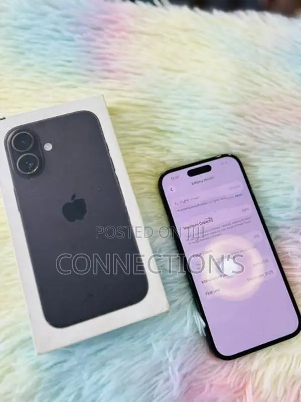 Apple iPhone 16 (Used)