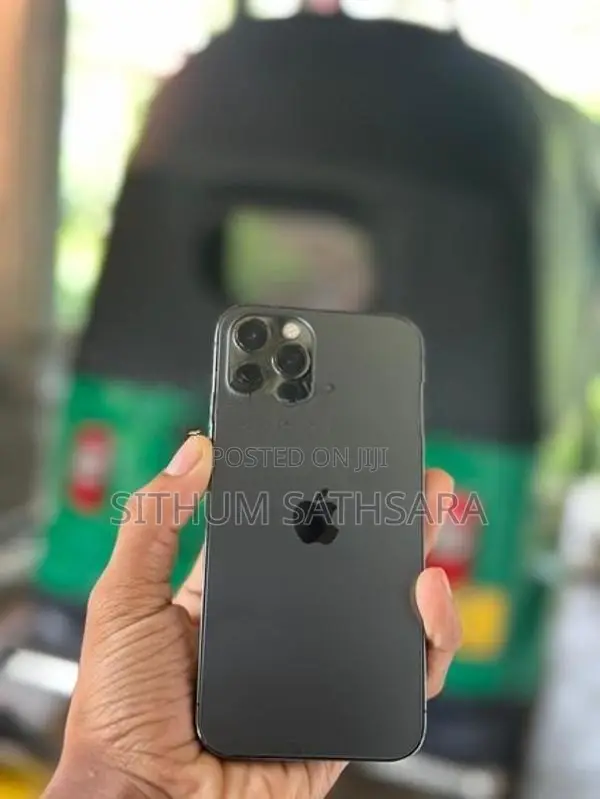 Apple iPhone 12 Pro (Used)