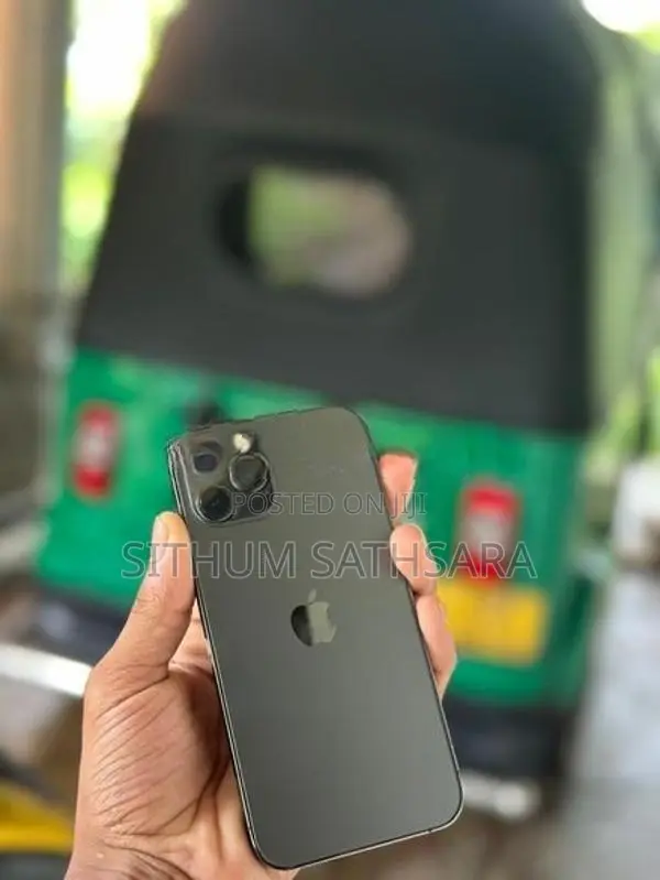Apple iPhone 12 Pro (Used)