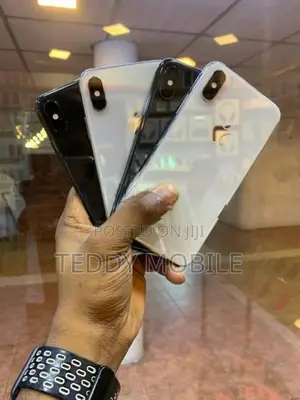 Apple iPhone XS (Used)