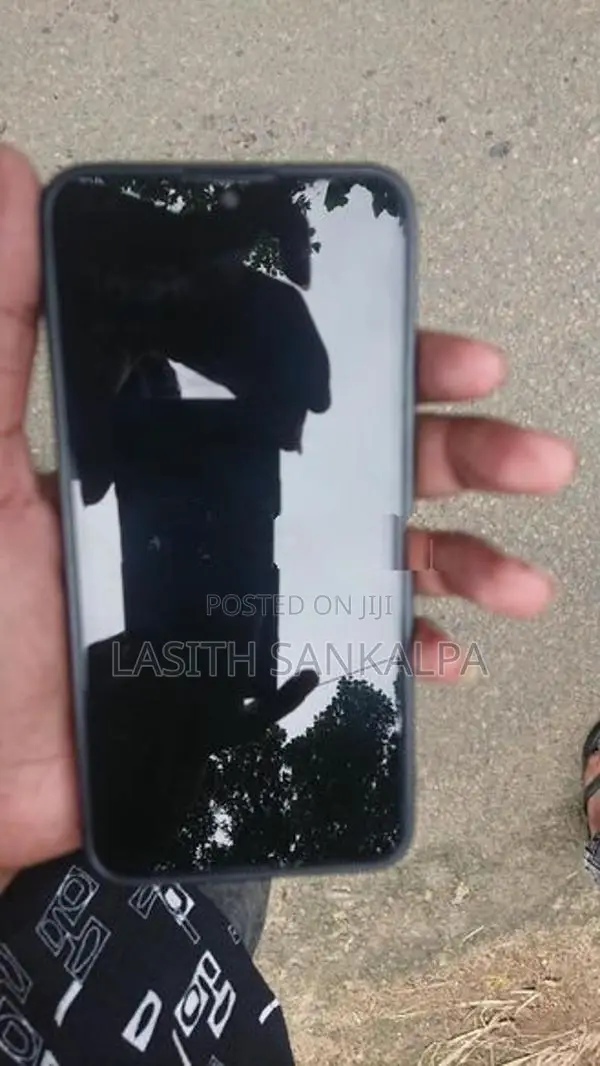 Vivo Y1s (Used)