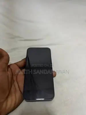 Apple iPhone 13 (Used)