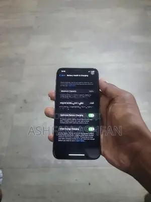 Apple iPhone X (Used)