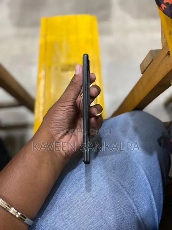 Google Pixel 6a (Used)