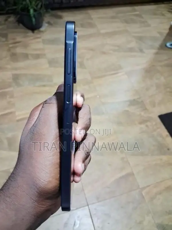 Samsung Galaxy A17 (Used)