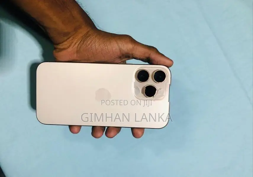 Apple iPhone 16 Pro Max (Used)