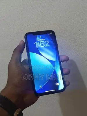 Apple iPhone 11 ZP/A (Used)