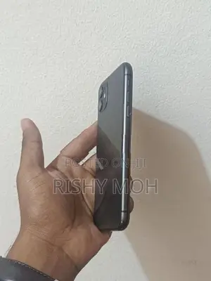 Apple iPhone 11 ZP/A (Used)