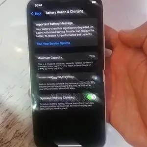 Apple iPhone 12 (Used)