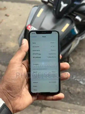 Apple iPhone X (Used)