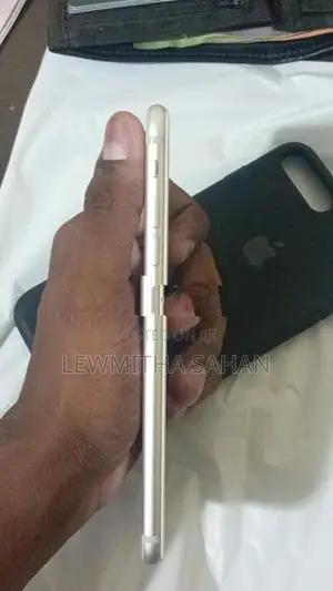 Apple iPhone 7 Plus (Used)