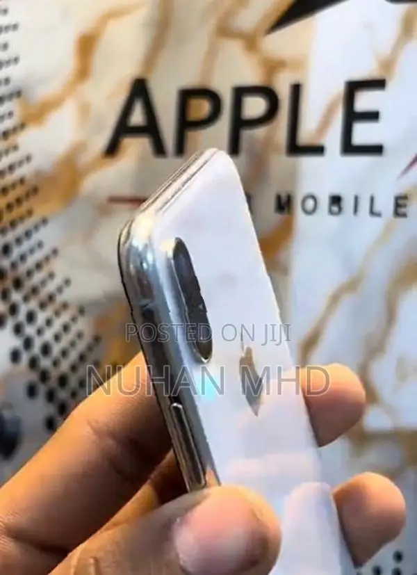 Apple iPhone X (Used)
