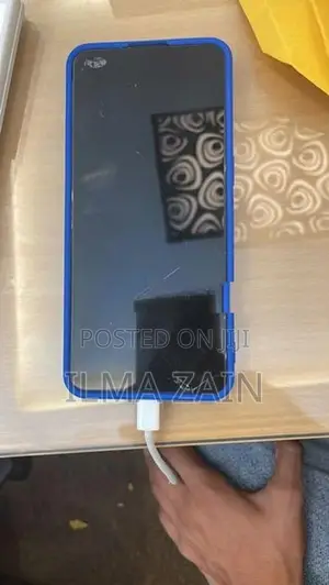 Oppo F17 Pro (Used)