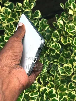 Samsung Galaxy A52 (Used)