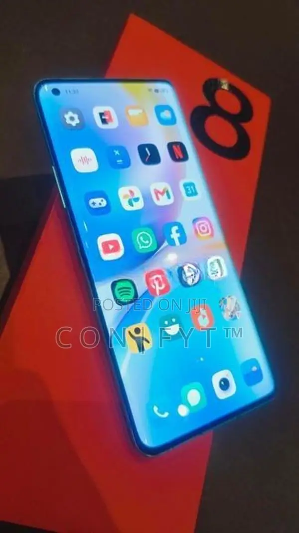 OnePlus 8 Pro (Used)