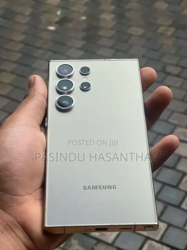 Samsung Galaxy S24 Ultra (Used)