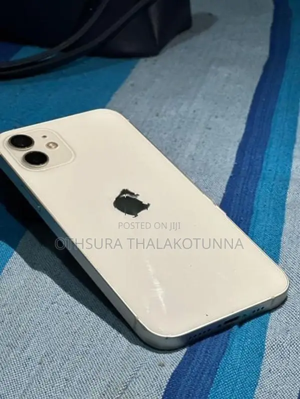 Apple iPhone 12 (Used)