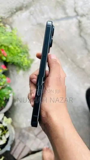 Apple iPhone 16 Pro Max (Used)