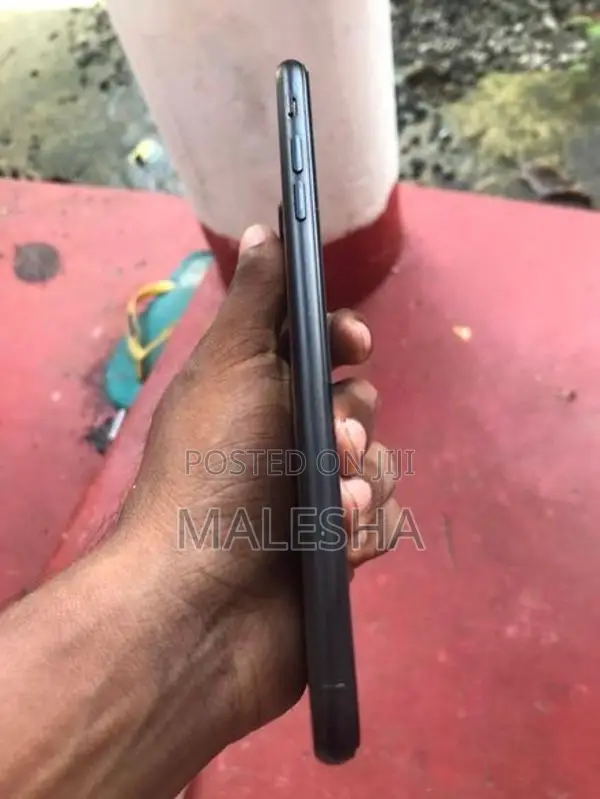 Apple iPhone 7 Plus (Used)