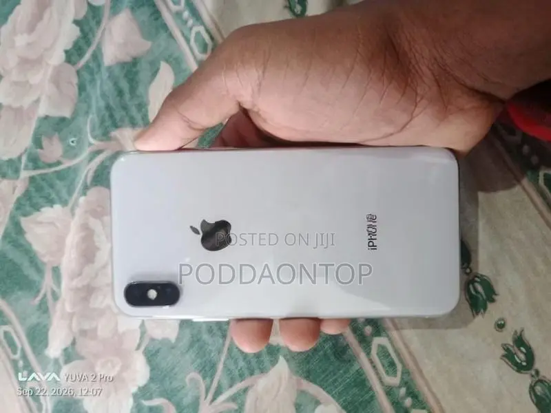Apple iPhone X (Used)