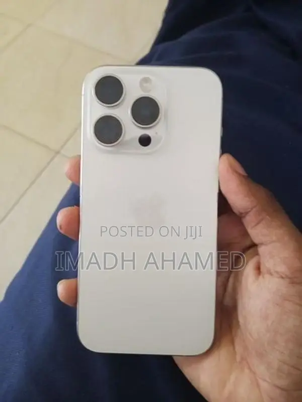Apple iPhone 15 Pro (Used)