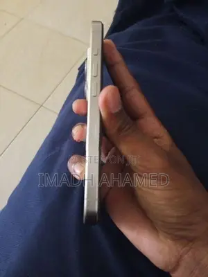 Apple iPhone 15 Pro (Used)