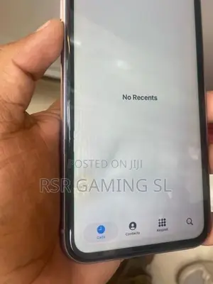Apple iPhone 11 (Used)